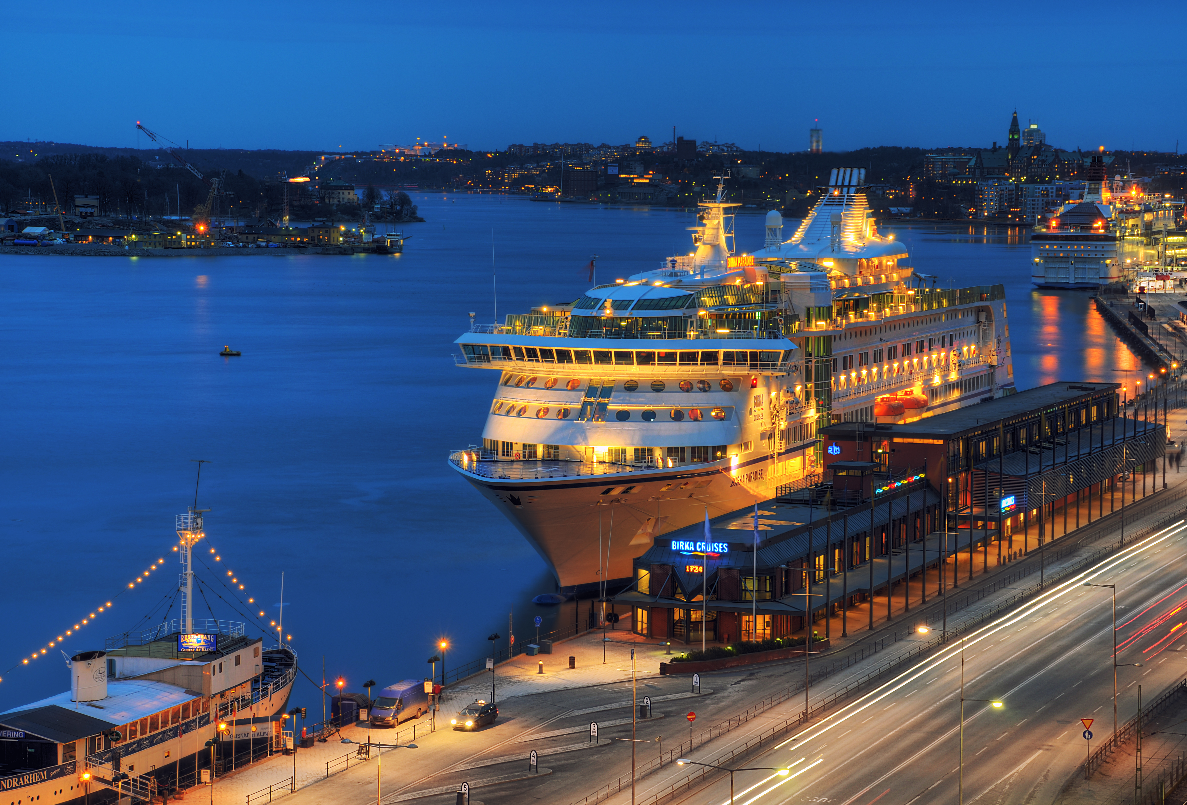 birka paradise cruise stockholm