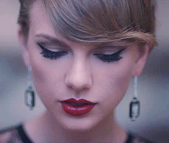 taylor_swift_blank_space_gif_by_alessand
