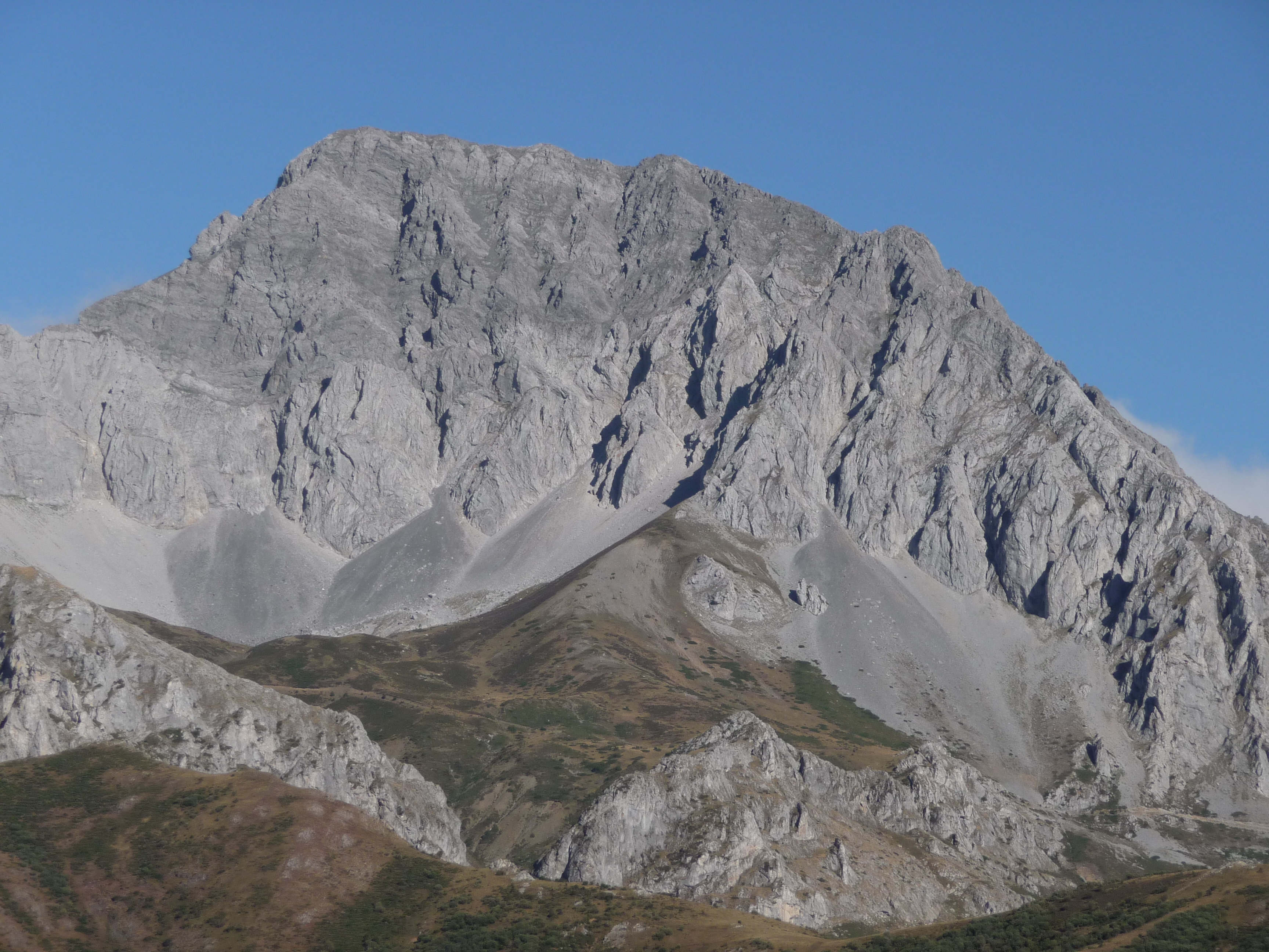 Mount (Asturias)_2 by abelgalois