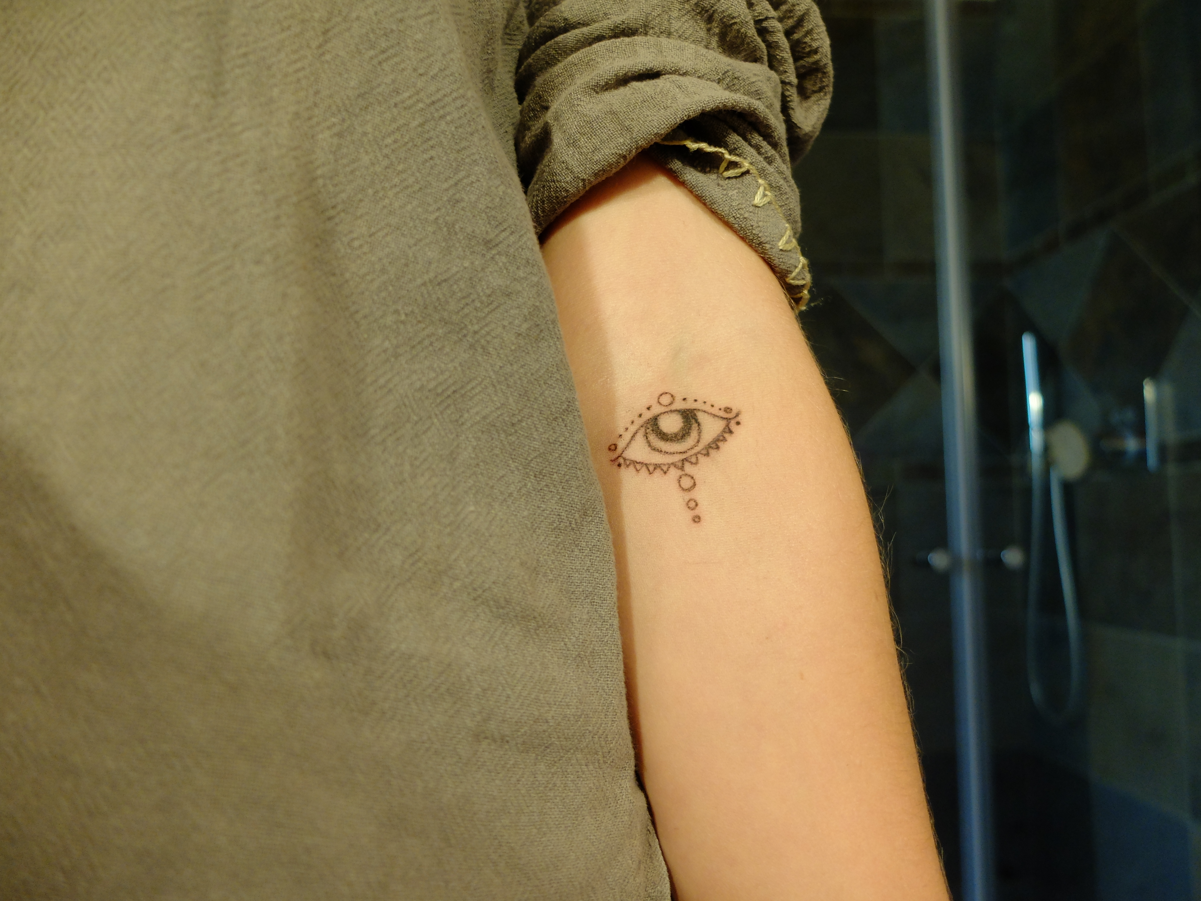 inktober 1 - stick'n'poke tattoo by Ajerf on DeviantArt