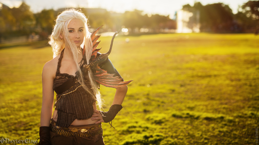 daenerys_targaryen___game_of_thrones_i_by_fiathriel-d7p5uss.jpg