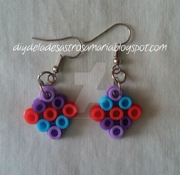 Hama beads earrings by eldesastredemaria