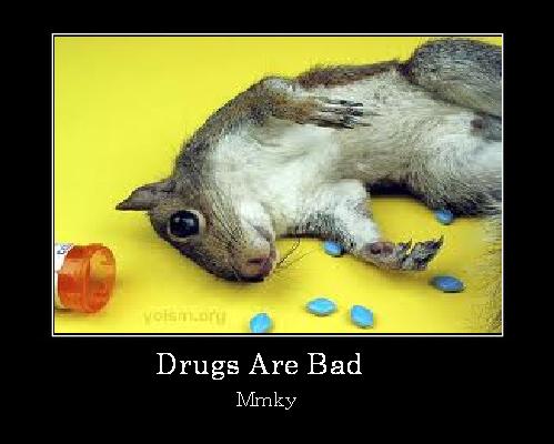 drugs_are_bad_mmky_by_invadershizzlexd-d30l1iw.jpg