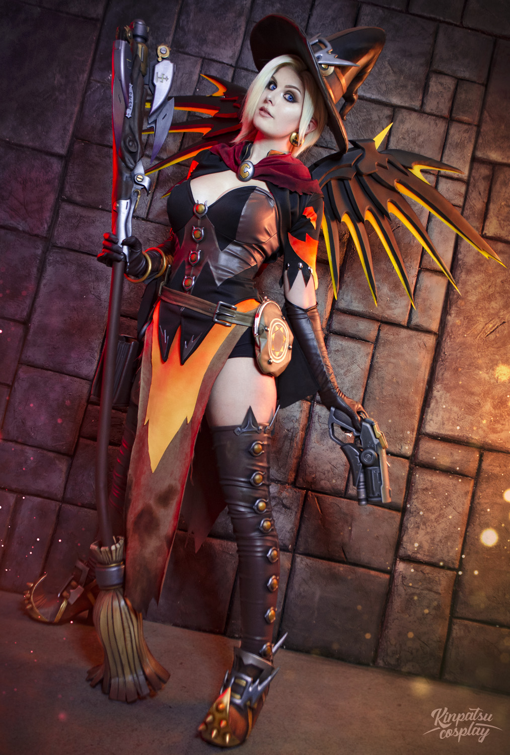 Overwatch witch mercy cosplay