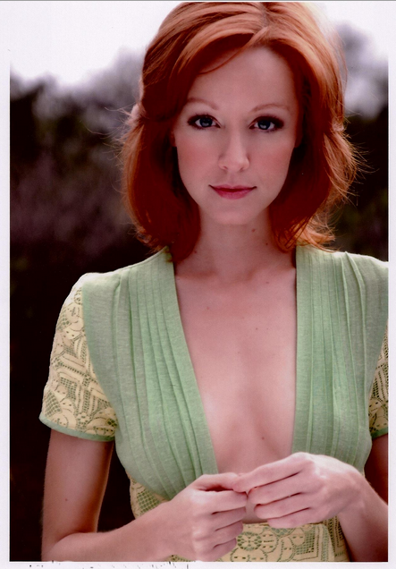 Lindy booth boobs