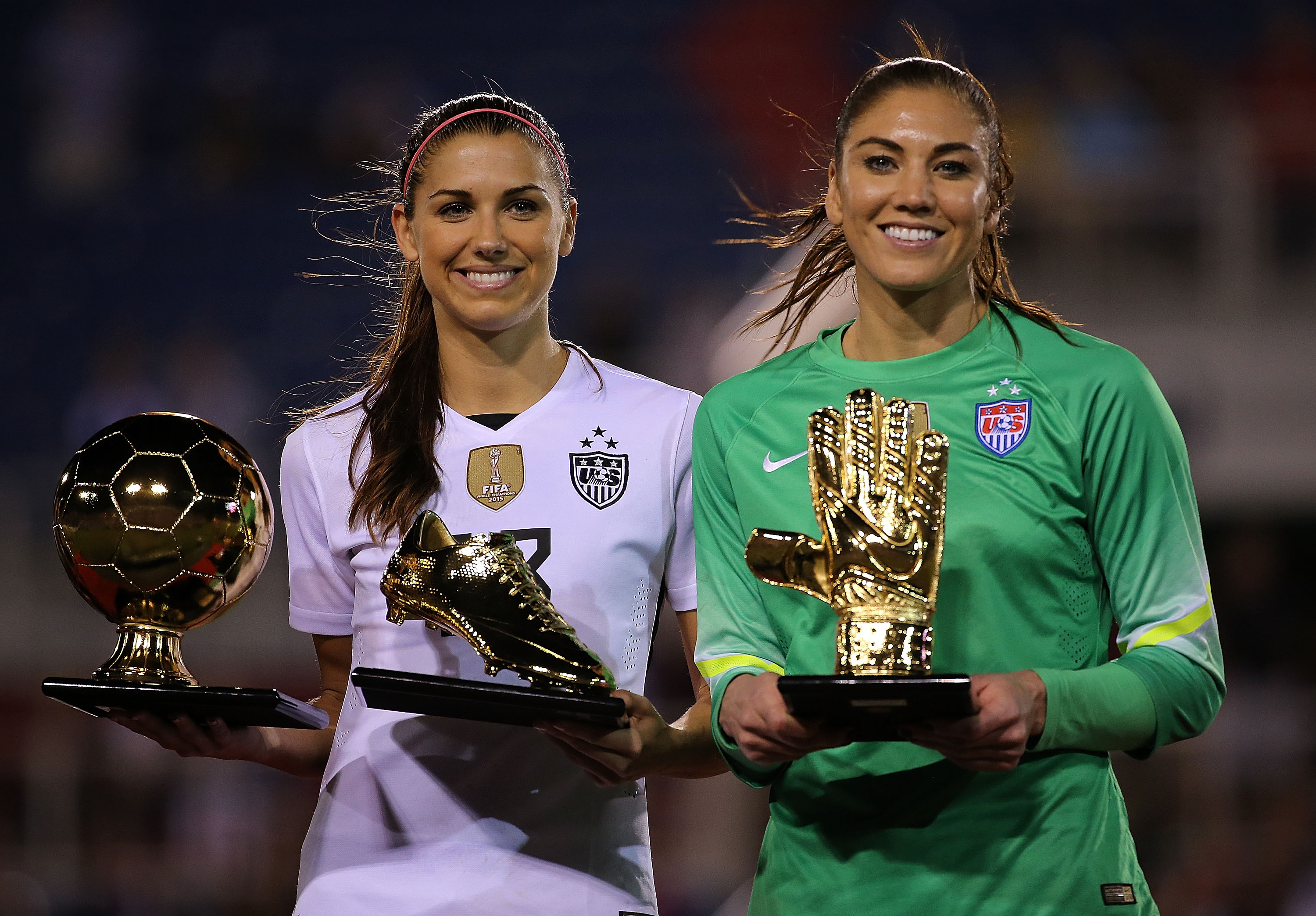Alex Morgan and Hope Solo by ElSexteteFCB on DeviantArt