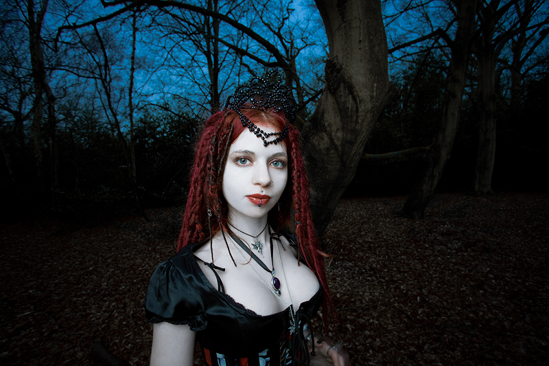 Gothic princess by Modelfaye on DeviantArt